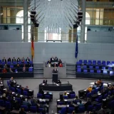 Objavljen snimak debate u Bundestagu i trenutak sramne izjave o Srebrenici (VIDEO) 5