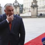 Viktor Orban izviždan u Pragu: Mađarski premijer dočekan na samitu EU 4