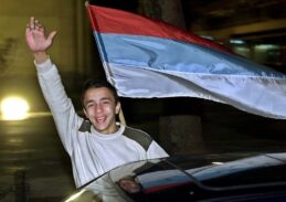 “Sa Lovćena vila kliče, đe si Milo pobjedniče”: Milo Đukanović o evropskom konceptu Crne Gore govorio i pre 20 godina 3