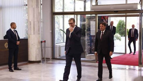 OBELEZENO 20 GODINA OD OSNIVANJA BIA "Vučić šalje poruku da je on jedino bitan": Zašto je ponovo produžen rok za formiranje nove vlade? 2