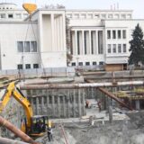 "Izgradnja podzemnog parkirališta kod Banovine od početka je pogrešna ideja": Stručnjaci uznemireni zbog pucanja zgrade Skupštine Vojvodine 11