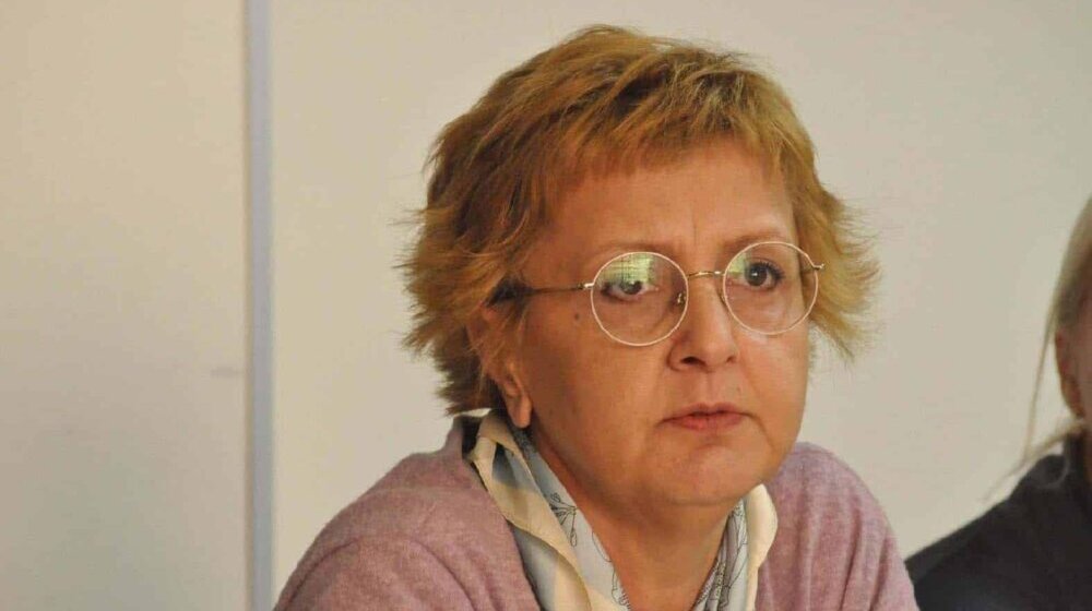 Biljana Stojković puštena iz policijske stanice 1