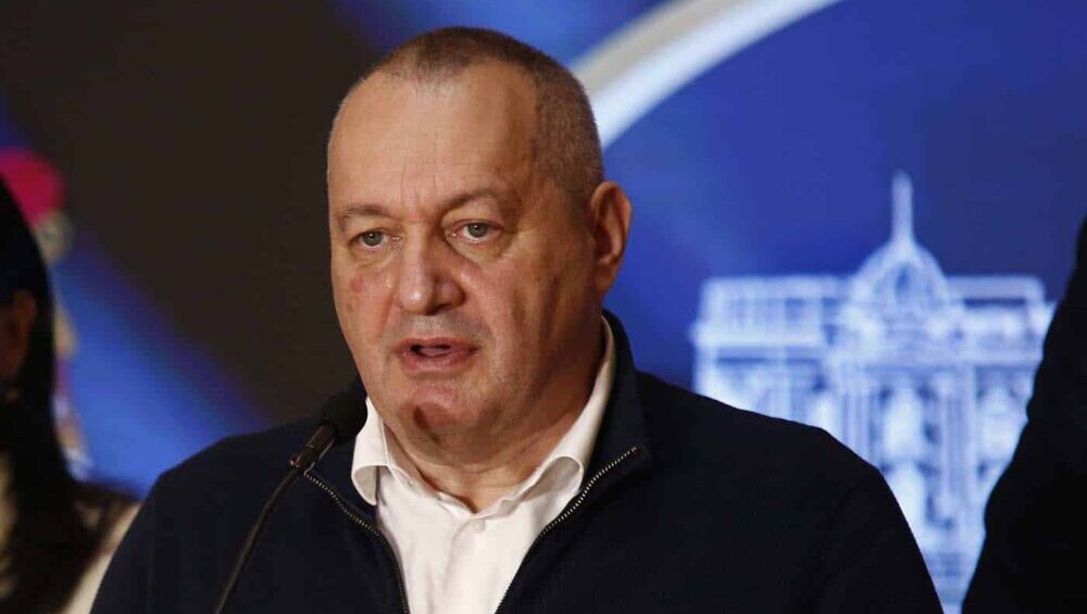 Po kom kriterijumu Vučić deli odlikovanja: Sagovornici Danasa o odličju za Ričarda Grenela 5 Po kom kriterijumu Vučić deli odlikovanja: Sagovornici Danasa o odličju za Ričarda Grenela 5