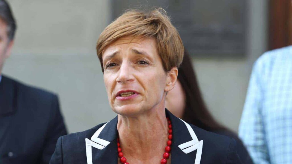 "Jednom radikal - uvek radikal i dobrovoljni davalac tuđe krvi": Šta su još rekli sagovornici Danasa o Vučićevoj šemi takozvanog vođenja hibridnog rata protiv Srbije i njega? 2