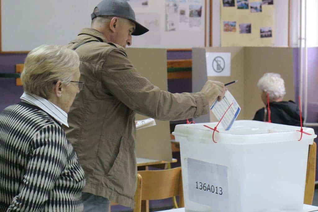 U regionu evidentan trend pada broja glasača na izborima: Osim u Crnoj Gori, građani sve manje zainteresovani za politiku 6 Izbori u BiH Foto Oslobođenje