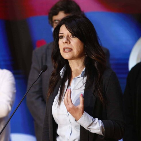 Ivana Parlić "Naravno da nije bio puč, žao mi zbog Mikija; SNS ima više svojih problema": Dva različita viđenja sukoba u Narodnoj stranci 2