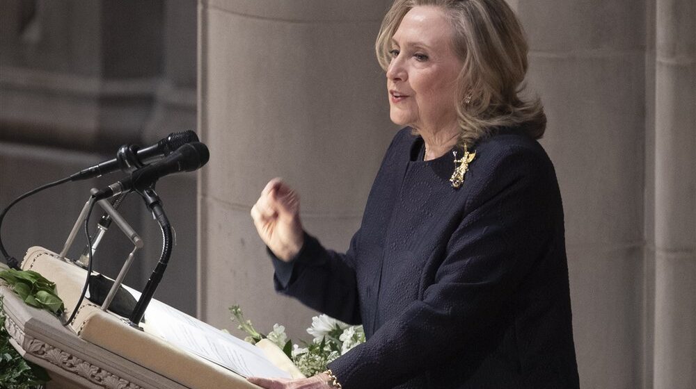 Hilari Klinton: Odustajanje od podrške Ukrajini veliki poen za Putina 1