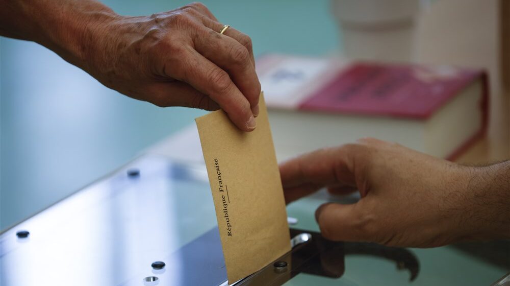 Francuski tužioci istražuju navode o nelegalnim finansiranjima kampanja na izborima 1