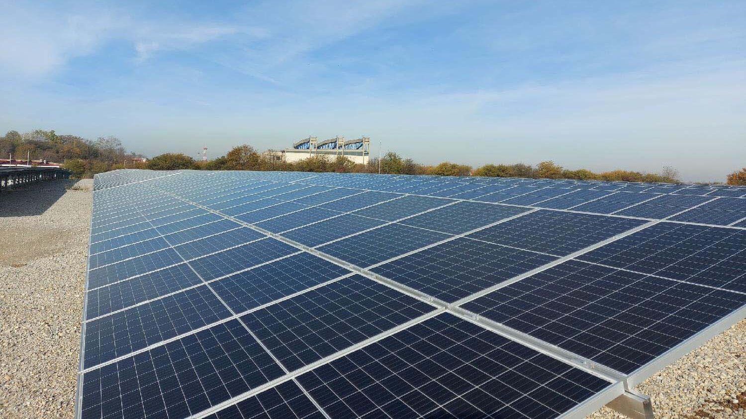 Kako je izmenjena zakonska regulativa povećala troškove investitorima u obnovljive izvore energije? 2