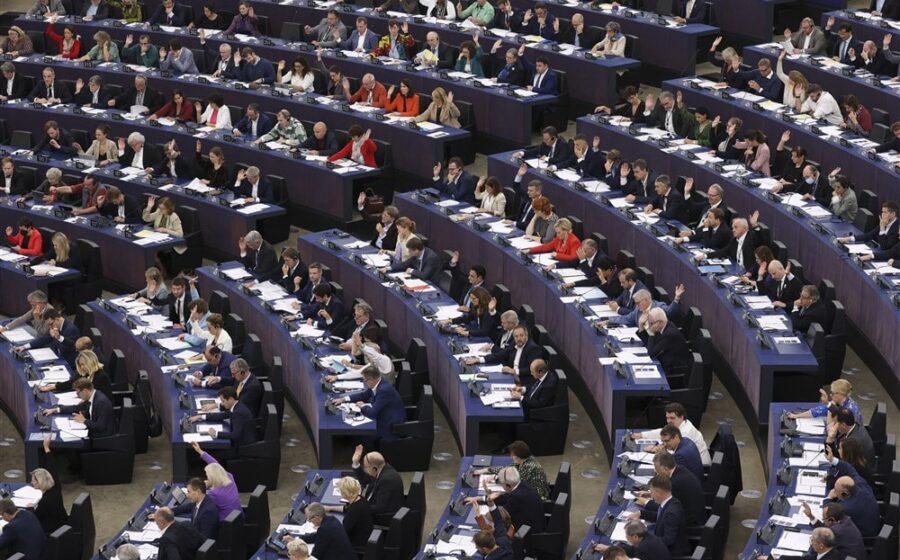 Poslanici Evropskog parlamenta razmatraju da Rusiju proglase terorističkom državom zbog "brutalnih i nehumanih“ zločina protiv Ukrajine: Usvojen nacrt rezolucije 1