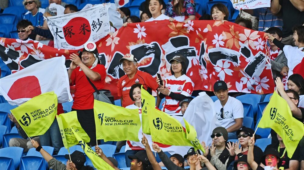 (VIDEO) "Nikada ne ostavljamo smeće za sobom": Lekcija čistunaca iz Japana 1