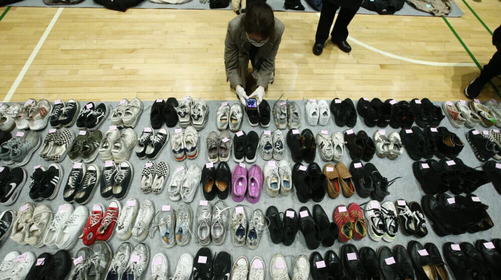 Stvari izgubljene u stampedu izložene u sportskoj hali u Seulu 1