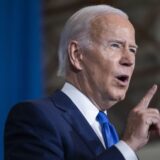 “Ne možemo više uzimati demokratiju zdravo za gotovo”: Bajden uputio oštro upozorenje pred izbore za Kongres 13