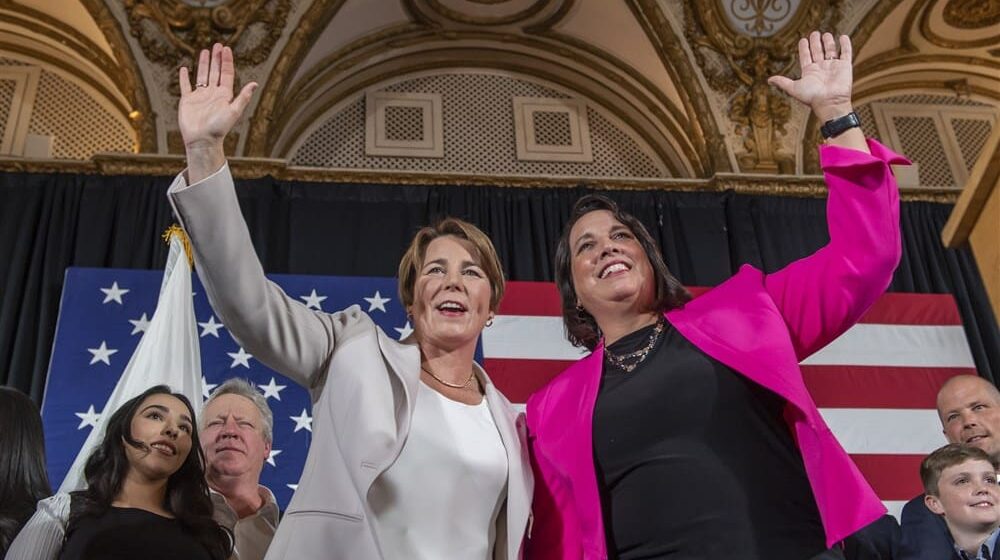 mora hili i kim driskol