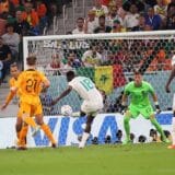 (VIDEO) Holandija se mučila, pa rutinski slavila protiv Senegala 2