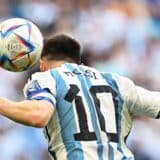 Runi se poklonio Mesiju: Ništa se nije promenilo 3