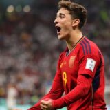 Poklon selekcije Španije kralju Felipeu VI otkriva stvarne namere Pabla Gavija 13