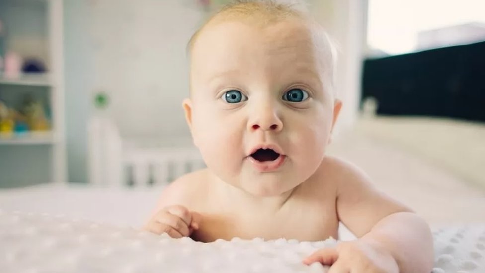 Srbija, poskupljenje i mleko za bebe: Visoka cena za hranu bez koje se ne može 1 beba