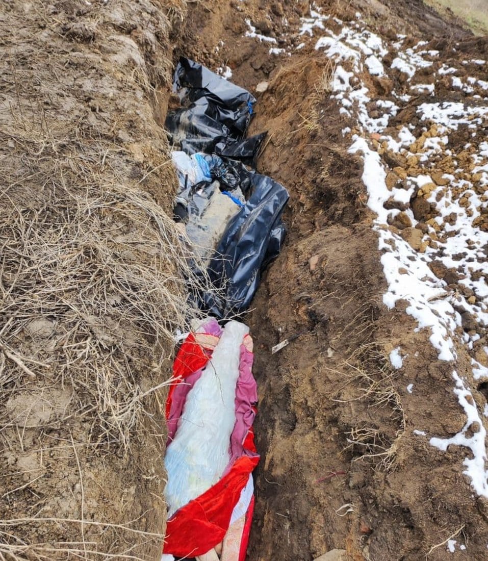 Ukrajina i Rusija: Povećava se broj masovnih grobnica u Marijupolju 5 Staro centralno groblje, mart 2022.