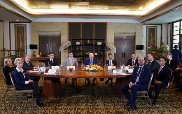 Rusija i Ukrajina: Raketa ubila dvoje u Poljskoj, predsednik te zemlje kaže da je „najverovatnije" ispalila ukrajinska vojska, Zelenski odbacuje optužbe 3 G7