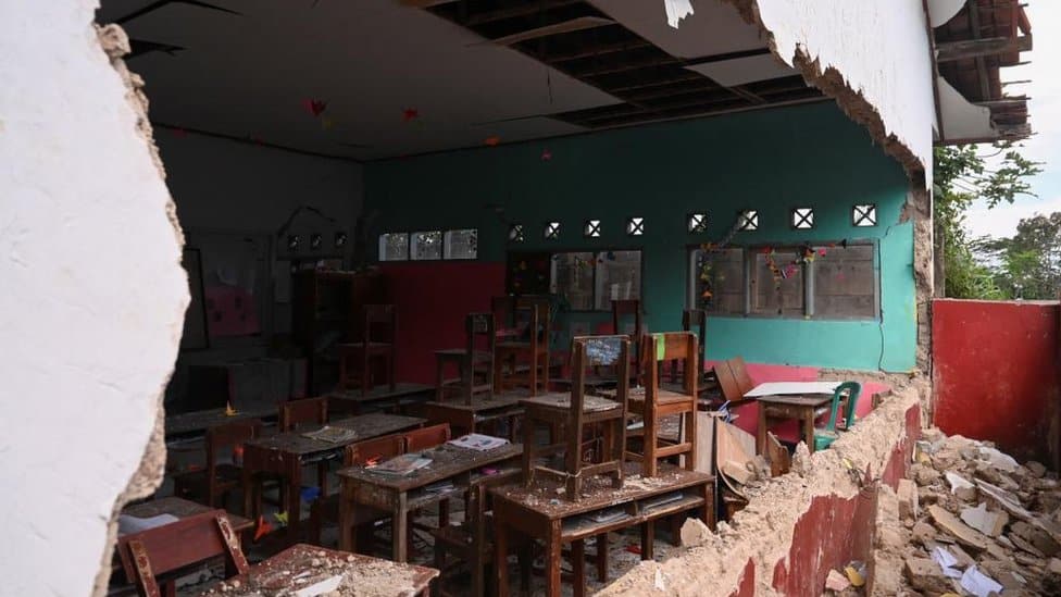 Oštećena škola u Čijandžuru