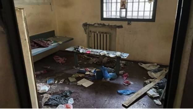 Rusija i Ukrajina: Snažne eksplozije oko nuklearne elektrane u Zaporožju, tvrdnje o ruskim mučenjima u Hersonu 2 Ćelija za mučenje u Hersonu