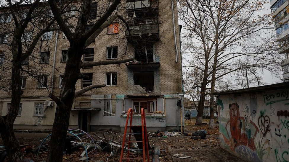 Rusija i Ukrajina: London i Vašington obećavaju da neće prekinuti isporuku oružja Ukrajini, u kijevskoj oblasti 40 odsto stanovnika i dalje je bez struje 1 herson