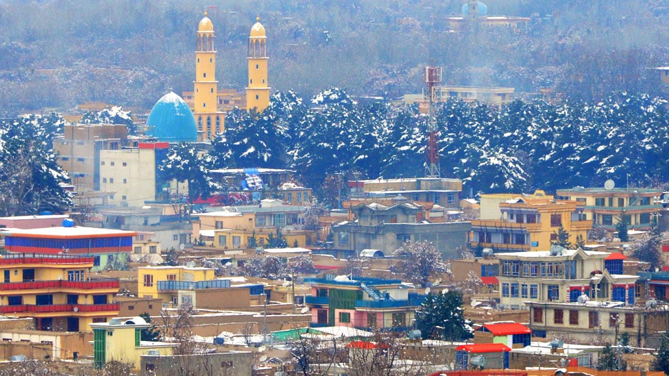 A shot of the city of Aybak