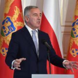 Đukanović vratio Skupštini Zakon o predsedniku 6