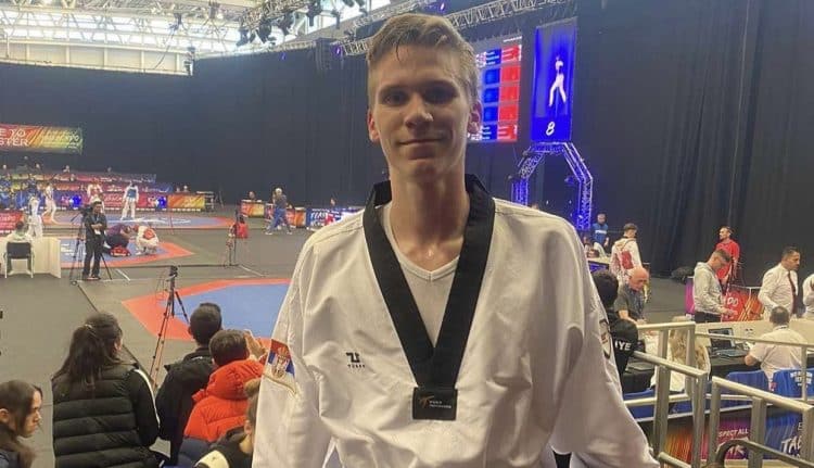 Tekvondista Stefan Takov treći na svetu 1