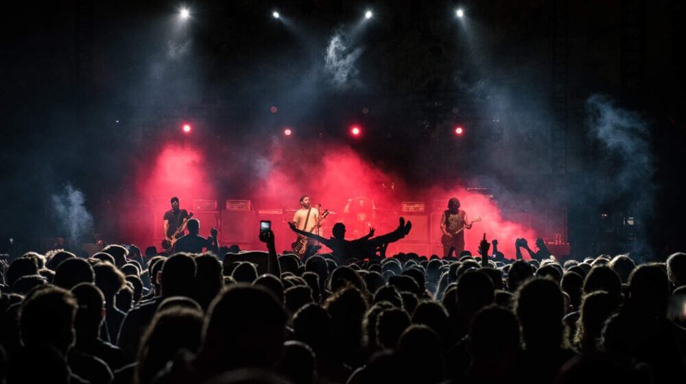 Grci koji su napravili revoluciju: Svet je kvaran, a umetnost je lek za bolest 1