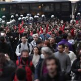 U Atini hiljade demonstranata u povorci u znak sećanja na pobunu protiv hunte 1973. godine 7