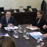 Dačić sa zvaničnikom Međunarodne organizacije za migracije o saradnji 11