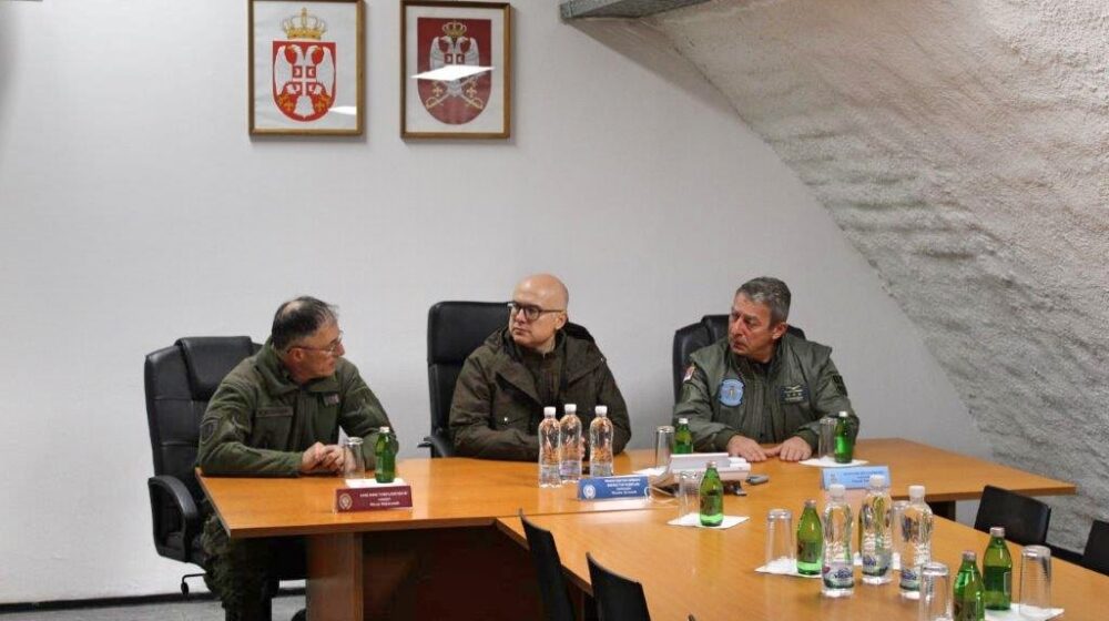 Vučević obišao pripadnike vojske zadužene za kontrolu i zaštitu vazdušnog prostora 1