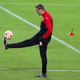 "U fudbalski uređenim državama takva halabuka na sudije i primitivna retorika bili bi strogo kažnjeni": Ivan Vukomanović žali što verbalni rat večitih rivala "prekriva" njihove evropske uspehe i uzlet reprezentacije 3