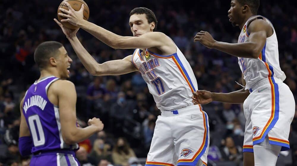 (VIDEO) Blistavo veče Pokuševskog 1