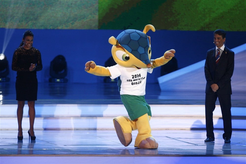 Lav Vili, petao Futiks, vuk Zabivaka i ostala družina na jednom mestu: Koji Mundijal je prvi imao maskotu i šta predstavlja leteća figura Leib u Kataru 2022? 4