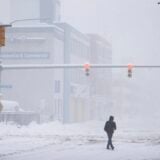 Opasna snežna oluja sa efektom jezera paralisala delove države Njujork 3