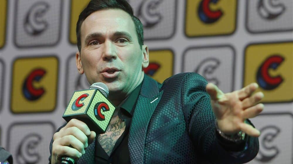 Preminuo Džejson Dejvid Frenk, zvezda serije „Moćni rendžeri“ 1