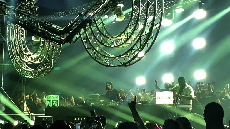 Ameli Lens i Indira Paganoto zatvorile No Sleep festival u Beogradu 1