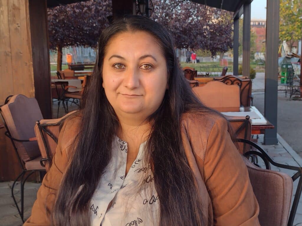 "Morali smo da im se javljamo kada smo hteli u toalet": Radnice turskog „Berteks tekstila” u Kragujevcu dobile otkaze i ostale bez otpremnina 3 "Morali smo da im se javljamo kada smo hteli u toalet": Radnice turskog „Berteks tekstila” u Kragujevcu dobile otkaze i ostale bez otpremnina 3