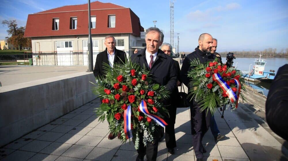 Predstavnici srpskih organizacija u Hrvatskoj odali počast žrtvama iz Vukovara 1