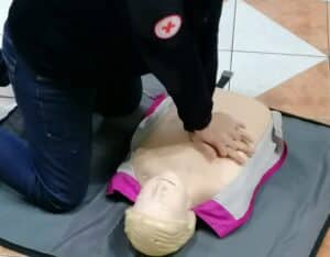 Sve češći slučajevi srčanog zastoja na fudbalskim terenima: Obuka u Crvenom krstu Subotica 2