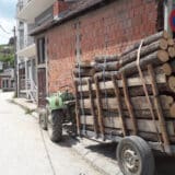 Prodavci ogrevnog drveta na jugu ostali bez zarade: Ni po 60 evra za kubni metar nema kupaca 11