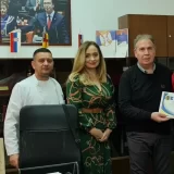 Pohvala direktora ZC u Vranju za vozača Hitne pomoći Hristijana Spasića koji je vratio vlasniku novčanik sa 3.500 evra 13