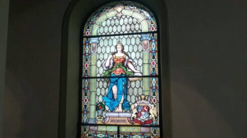 Kad i gde su se pojavili prvi vitraži u Zrenjaninu 4
