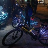 Beogradska Kritična masa održala "svetleću" biciklističku vožnju 12