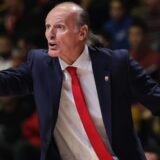 Duško Ivanović zadovoljan pobedom svog tima u derbiju sa Partizanom: Ambijent izvanredan 12