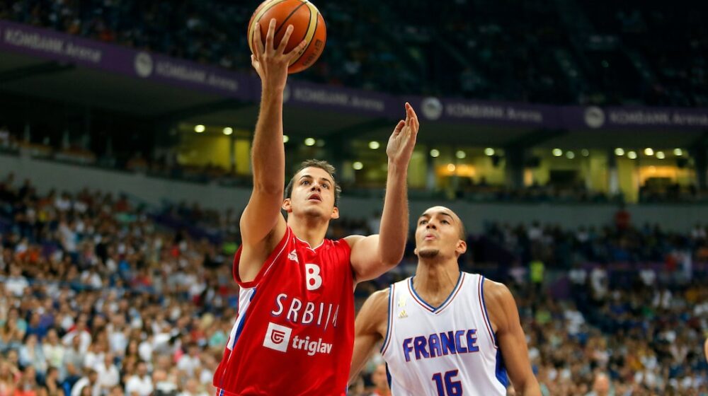 Nemanja Bjelica još najmanje mesec dana van terena 1