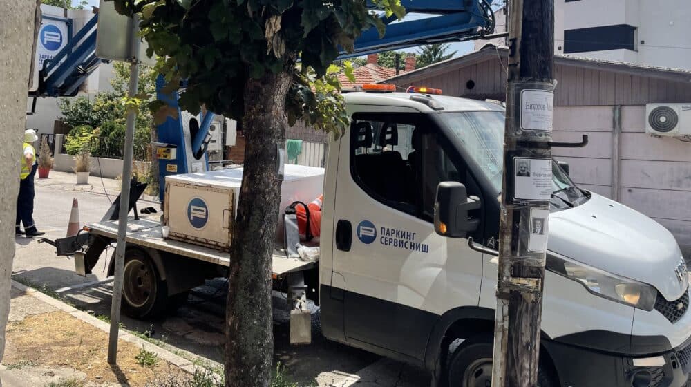 Niš: "Parking servis" popravlja kvarove na osvetljenju u Paliluli 1